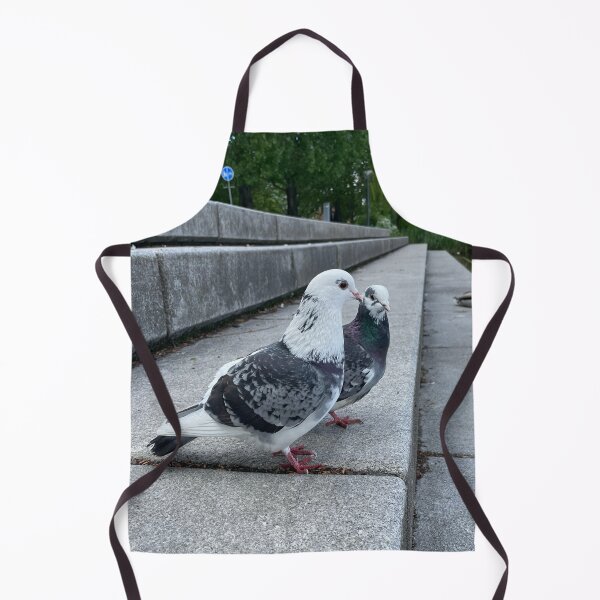 Aperçu de l'œuvre Deux pigeons amoureux • 2022 créée et vendue par Mortinus.