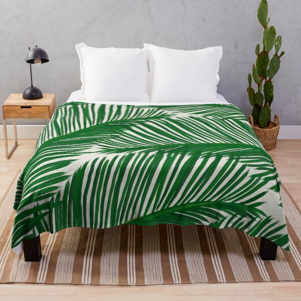 Item preview, Patrón tropical de hoja de palma verde moderno designed and sold by NdesignTrend.