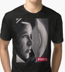 Space Girl Sehnsucht nach dem Unbekannten (WONDER) Vintage T-Shirt