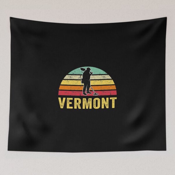 Item preview, Vermont Treasure Finding Apparel Regalo de detección de metales Camiseta esencial designed and sold by maudie8qvr.
