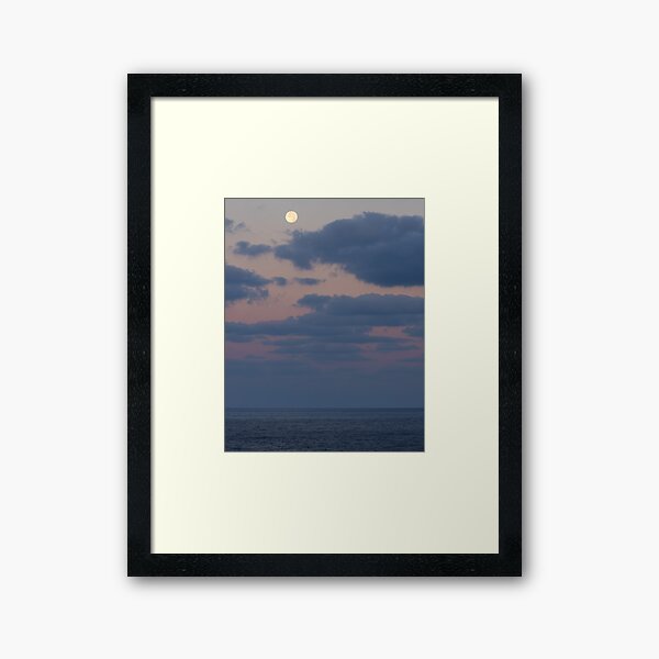 Okinoerabu, full moon set at dawn Framed Art Print