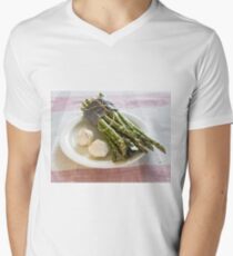 Asparagus and Garlic Men's V-Neck T-Shirt