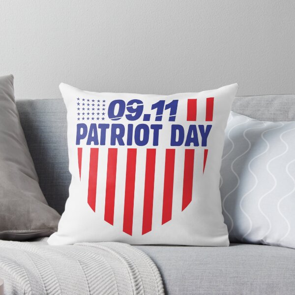 Artikelvorschau, Never Forget 9 11 America is Great Patriotism The Patriots Blood is the seed of Freedom Tree America Flag Happy Life Apparel Essential Motivation Inspiration Joy Mood entworfen und verkauft von DesignByHeartUK.