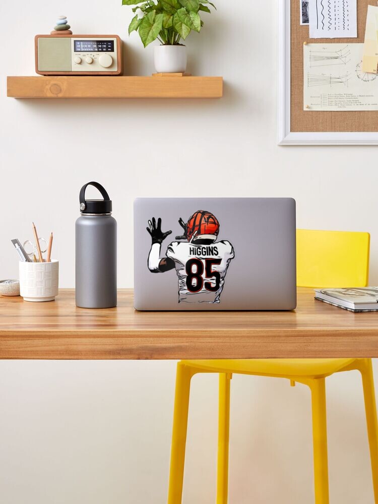 Cincinnati Bengals: Tee Higgins 2022 White Uniform - Officially Licensed  NFL Removable Adhesive Decal