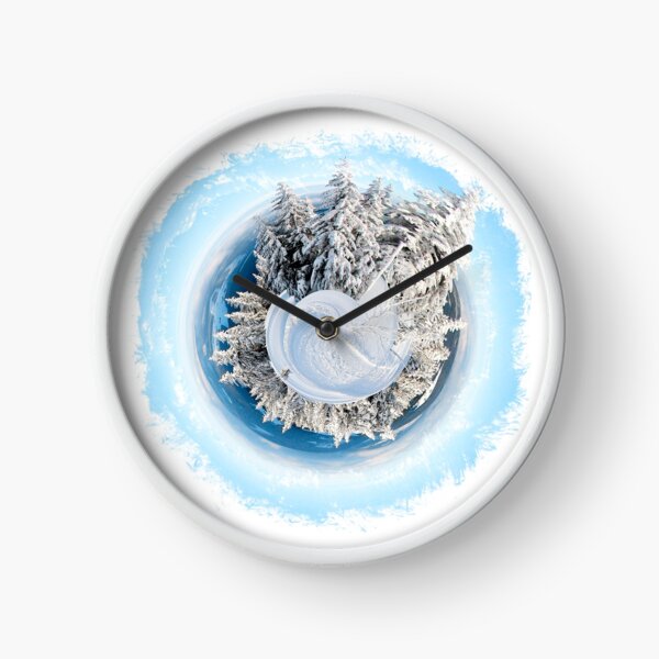 Winter World 9 Clock