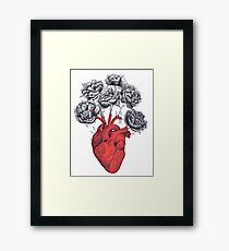 Heart with peonies Gerahmtes Wandbild