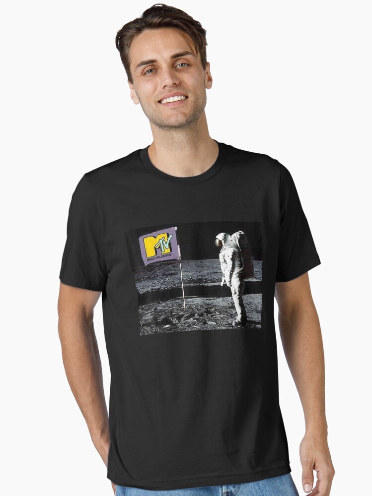 Mtv Man On The Moon Logo Flag Graphic T-Shirt