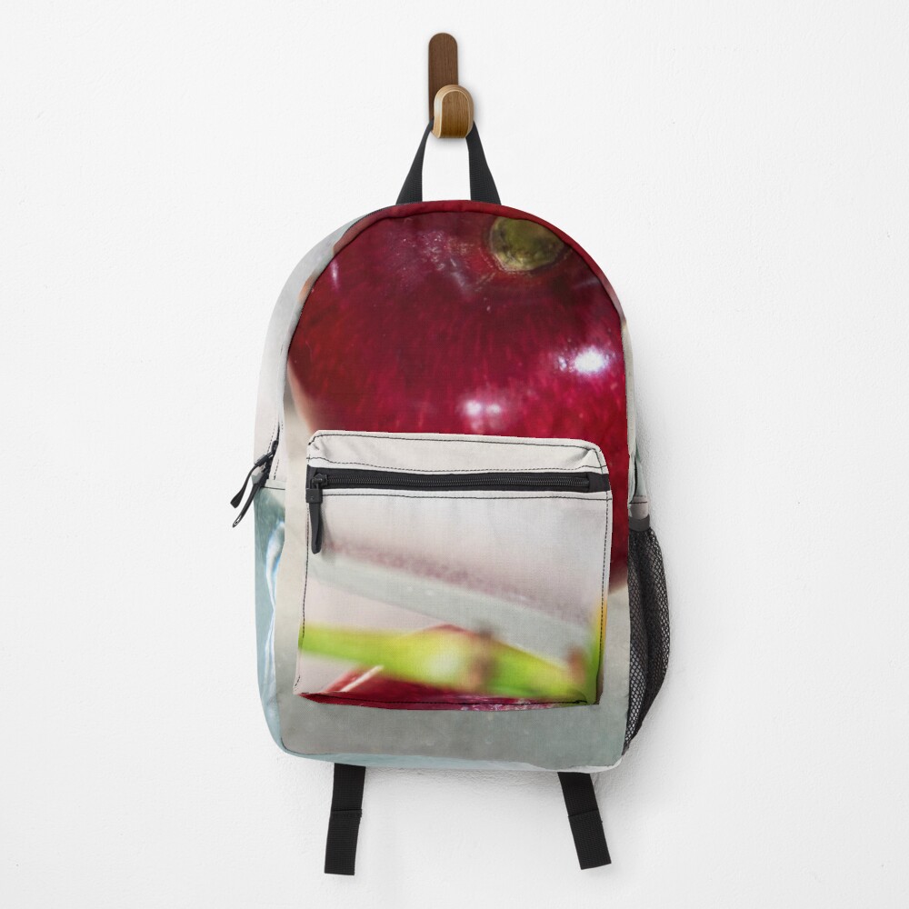 Aperçu de l'œuvre Sac à dos créée et vendue par TessAndre.