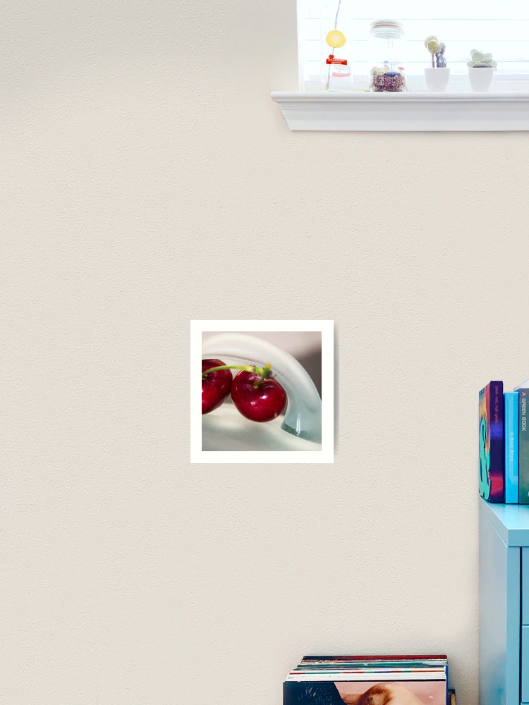 Aperçu 2 sur 3. Impression artistique avec l'œuvre Cerises-Fruits Rouges créée et vendue par TessAndre.