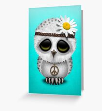 Nettes Baby Snowy Owl Hippie auf Blau Grußkarte