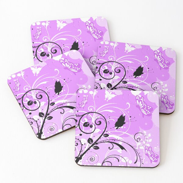 Aperçu de l'œuvre Art floral Papillon blanc violet créée et vendue par Tshirtstory.