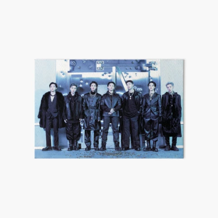 新品 BTS公認アートフレーム5枚セット　韓国人気グループK-POP 人気のK-POP アーティストの神写真集&⼤ヒット中の「BTS WORLD」グッズ