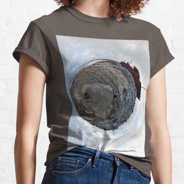 Shipwreck on Inisheer: The Plassey Wreck Classic T-Shirt