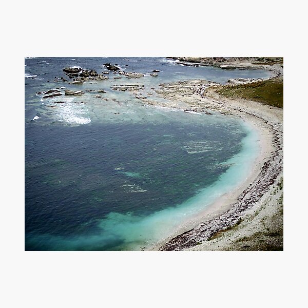 Artikelvorschau, Kaikoura Cliffs #2 entworfen und verkauft von Brittany Schneider.