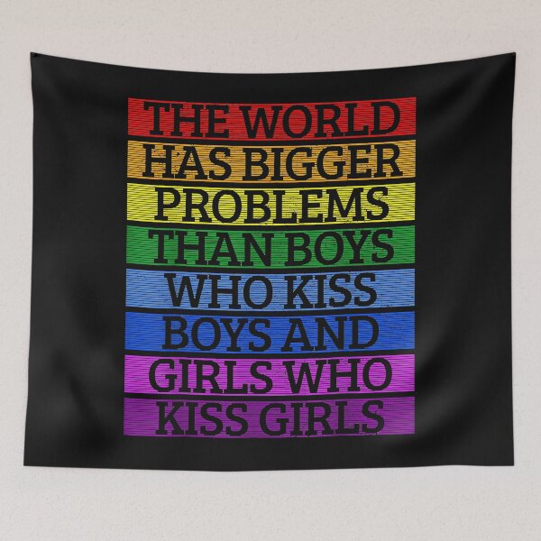 Aperçu de l'œuvre Gay Pride Month LGBT The World Has Bigger Problems Rainbow créée et vendue par ArthurClaessens.