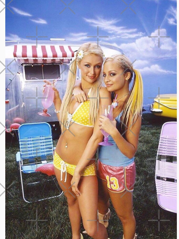 2000s Paris Hilton and Nicole Richie  Essential T-Shirt for Sale by  blueberrycafe
