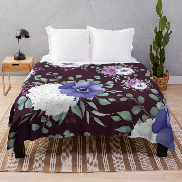Aperçu de l'œuvre Watercolor Blooming Flower créée et vendue par EVERTEESLOVER.