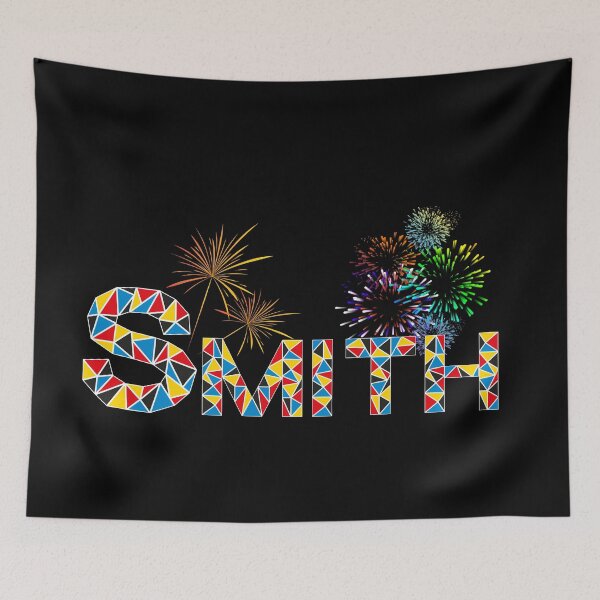 Artikelvorschau, Smith Family Geschenk oder Geschenk Monogram Sticker Sign T-Shirt zeigt stolze Familienmerkmale in Pink entworfen und verkauft von Faelee.