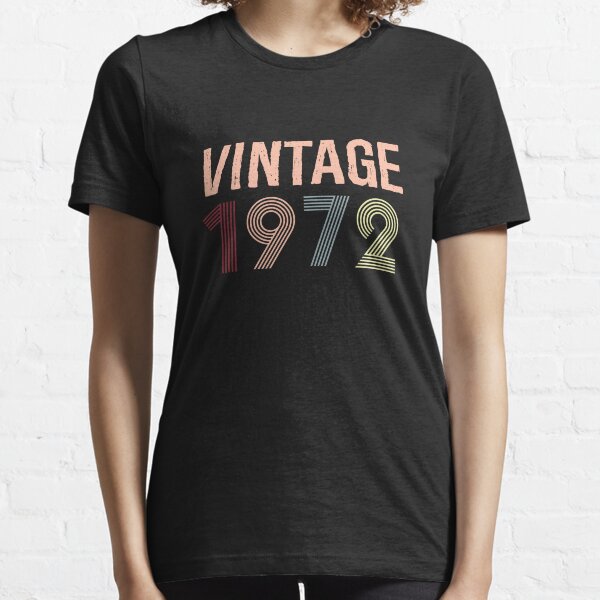 Vintage 1972 - 50th Birthday Gift For Men Essential T-Shirt