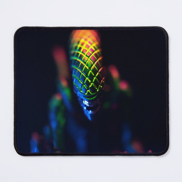 Grid Alien in the Shadows Mouse Pad
