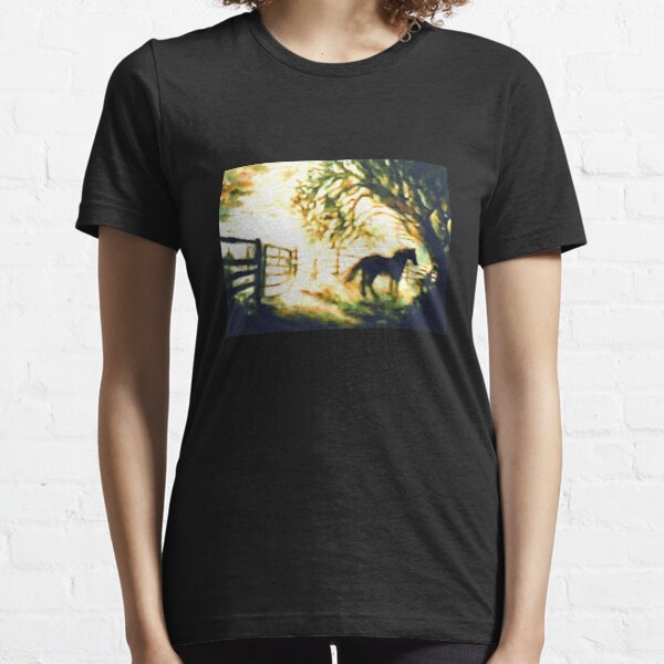 SUNRISE HORSE - Cowboy Country Essential T-Shirt