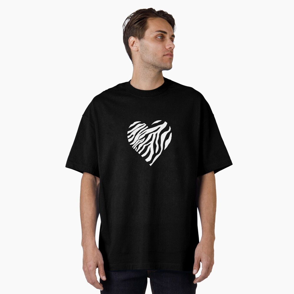 Aperçu de l'œuvre T-shirt oversize créée et vendue par AudreyJanvier.