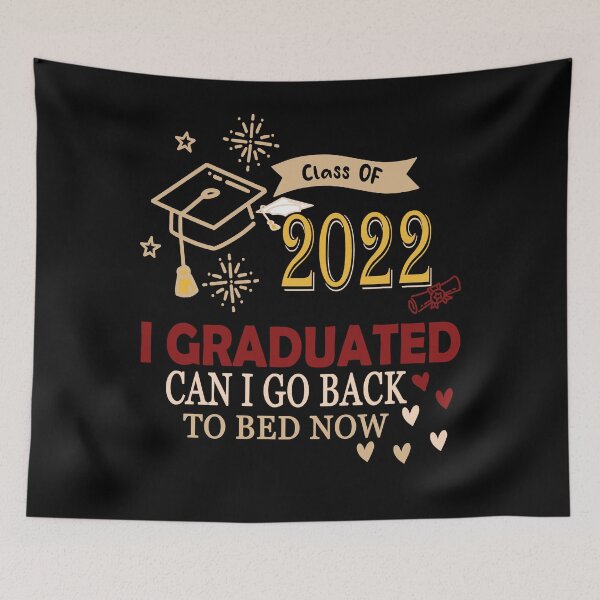 Aperçu de l'œuvre GRADUATION CLASS OF 2022 créée et vendue par dngr shop.