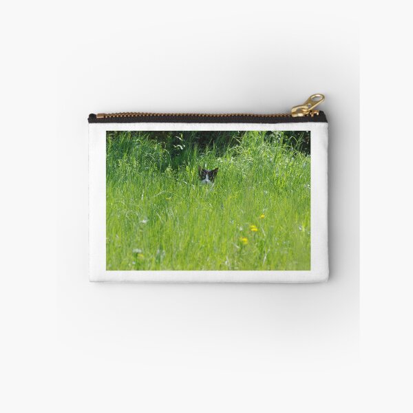 Item preview, Chaton dans l'herbe verte designed and sold by Haliotis.