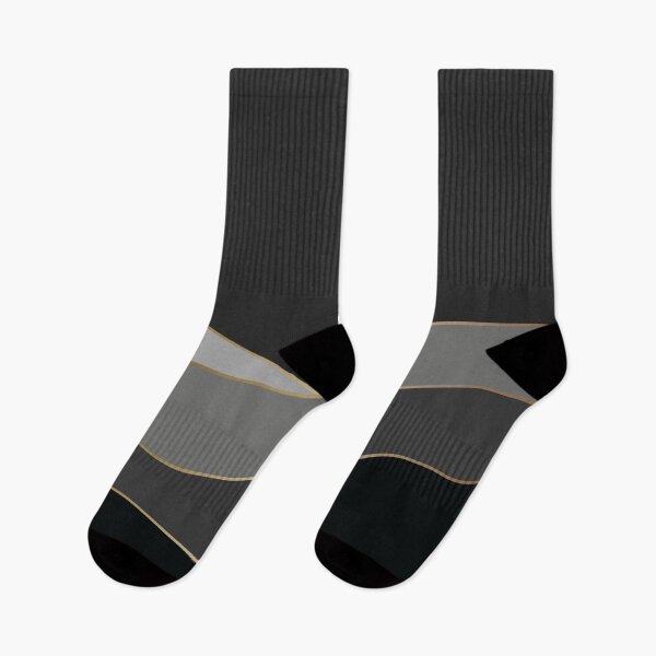 Aperçu de l'œuvre Garniture abstraite Black Mountains Gold créée et vendue par ChantalDesign.