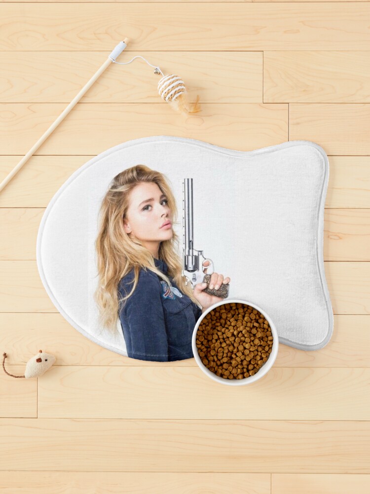 Chloe Grace Moretz Uses This Cooking Ingredient to Wash Her Face