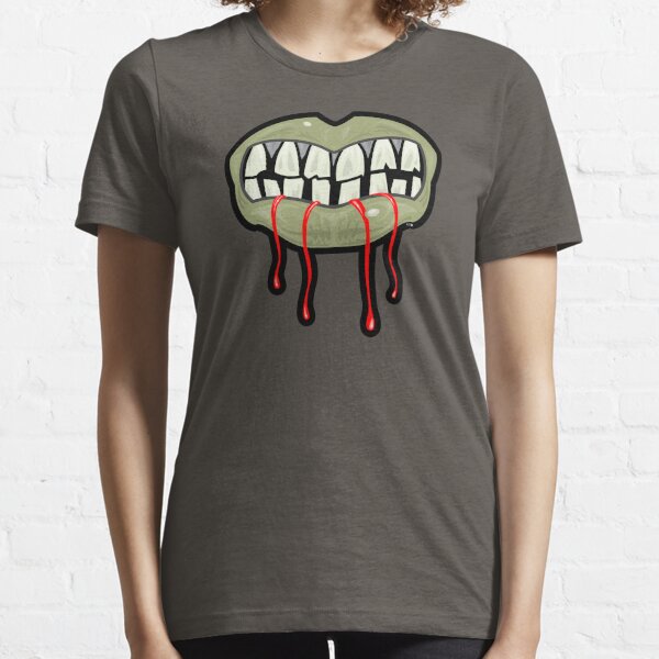 zombie kiss Essential T-Shirt