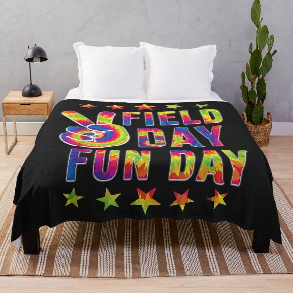 Artikelvorschau, Field Day 2022 Tie Dye Ich bin nur hier für Field Day-Farben entworfen und verkauft von Corelli87.