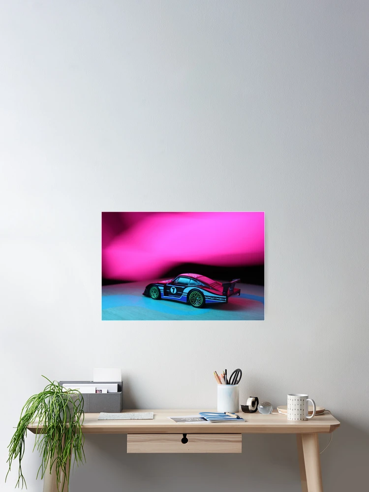 Imagen 2 de 3, Póster con la obra Porsche 935 por la noche, diseñada y vendida por mattmangrease.