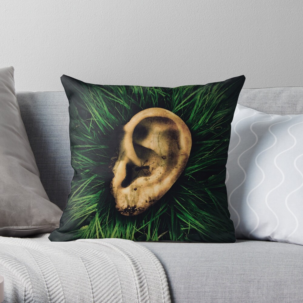 There, Behind Lincoln (Inspired by David Lynch's "Blue Velvet") Throw Pillow