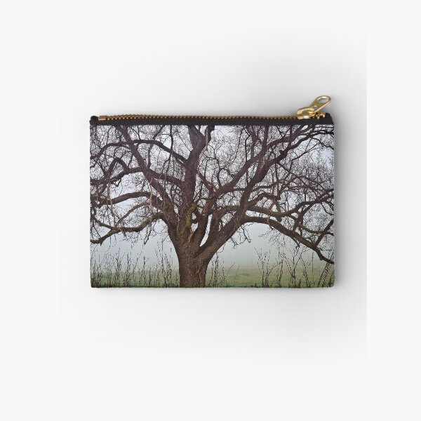 Item preview, 0032 Árbol viejo designed and sold by Hans Kawitzki.