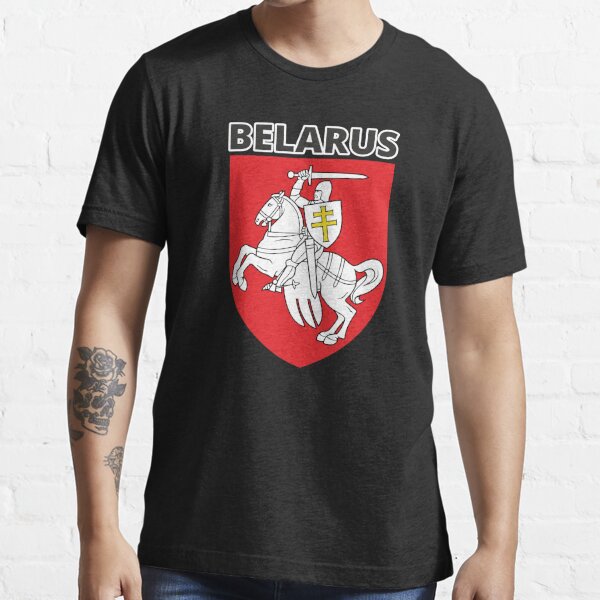 Герб «Пагоня» з надпісам «BELARUS» Essential T-Shirt
