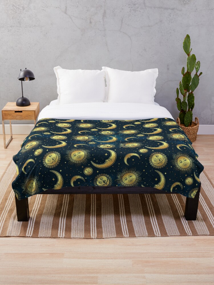 Moon and 2025 stars throw blanket