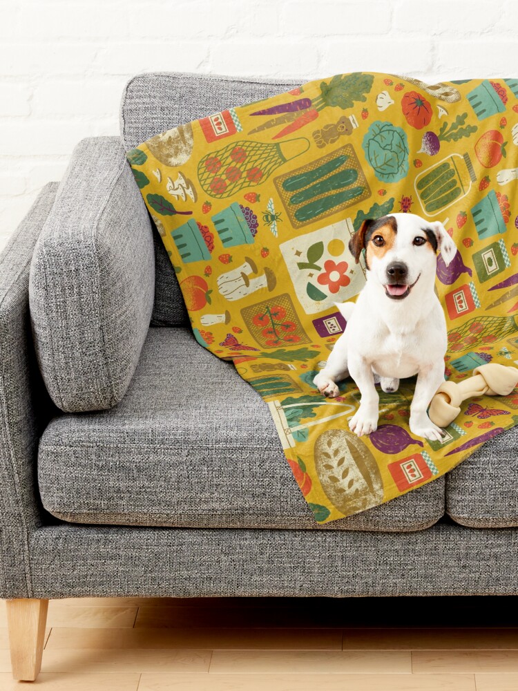 Alternate view of Farmers Market Pet Blanket