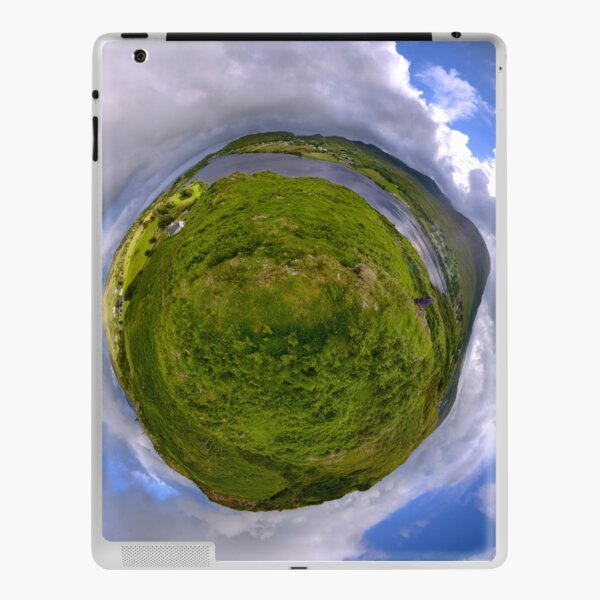Teelin Bay from Roxborough fort, S. Donegal iPad Skin