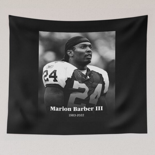 Aperçu de l'œuvre Rip Marion Barber T Shirt créée et vendue par BentleySierra.