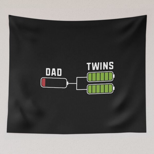 Artikelvorschau, Dad of Twins Full Charge Battery Funny Tired Dad Low Battery entworfen und verkauft von alenaz.