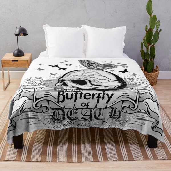 Aperçu de l'œuvre butterfly skull créée et vendue par amid999.