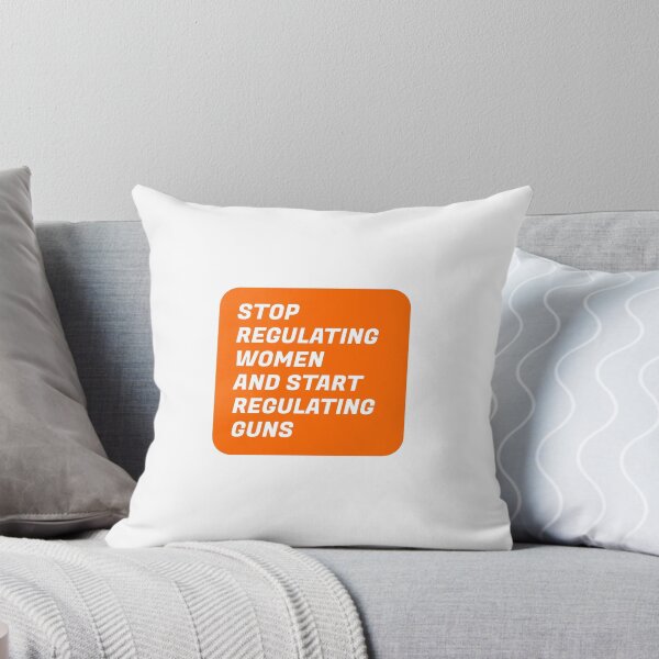 Aperçu de l'œuvre Stop regulating women and start regulating guns créée et vendue par Inspirationmotivation.