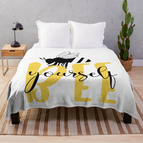 Item preview, bee quotes love designed and sold by TCeylon1.