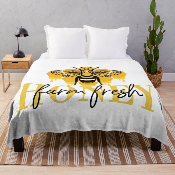 Item preview, bee quotes love designed and sold by TCeylon1.