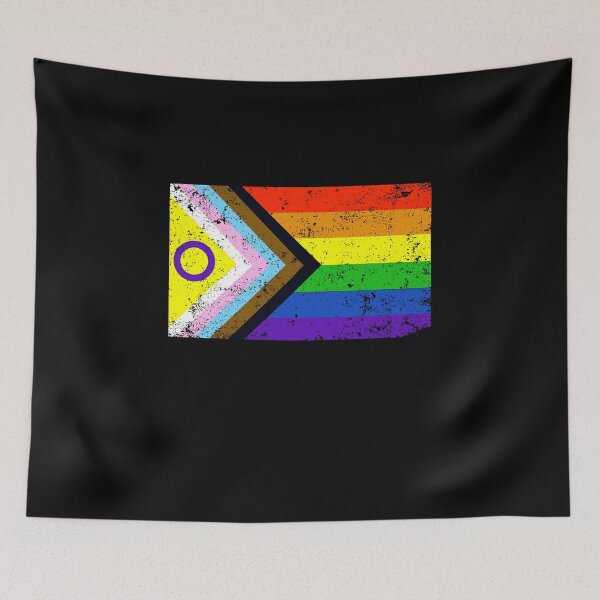 Aperçu de l'œuvre Distressed LGBTQO RAINBOW FLAG créée et vendue par LoveAndDefiance.