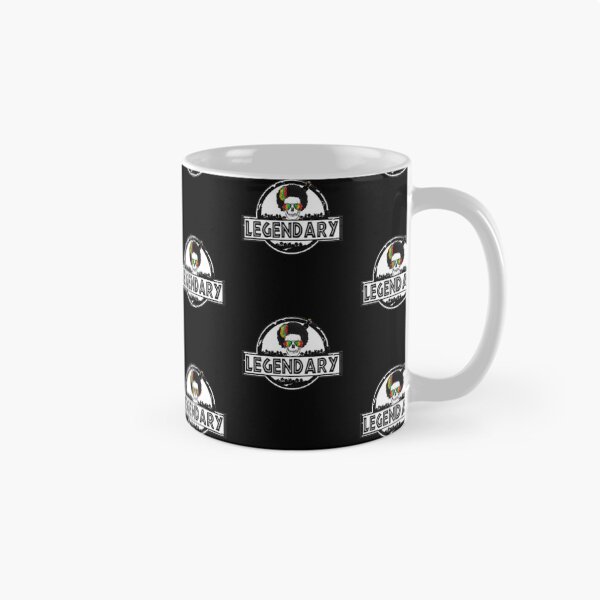 Aperçu de l'œuvre Legendary Black Pride Afro Jurassic Skeleton Pride Juneteenth 2022 Fathers Day Gift African American créée et vendue par InPrintedWord.
