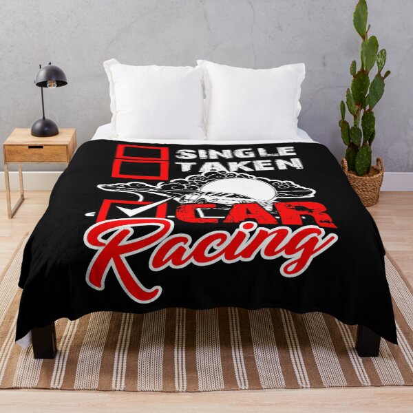 Artikelvorschau, I'm In Love With Car Racing entworfen und verkauft von UnknownArtistt.
