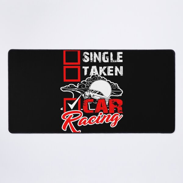 Artikelvorschau, I'm In Love With Car Racing entworfen und verkauft von UnknownArtistt.