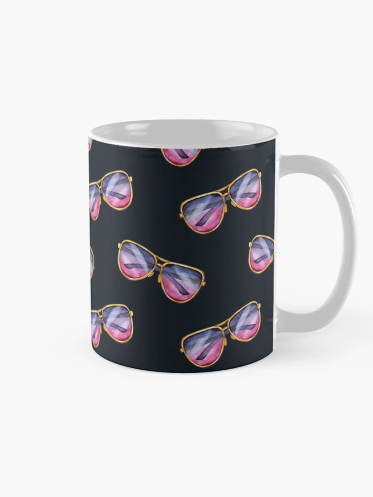 Aperçu 3 sur 6. Mug à café avec l'œuvre Aesthetic Sunglasses Pattern 2 créée et vendue par PatternTale.